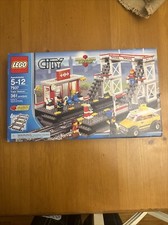 LEGO CITY Train Station Set #7937 - 100% Complete - Brand New