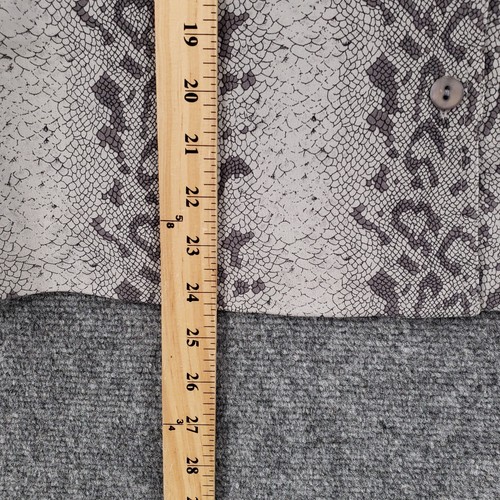 Mel & Lisa Shirt Women 12 Gray Silk Python Snakeskin Button Up Notch Long Sleeve - Picture 5 of 10