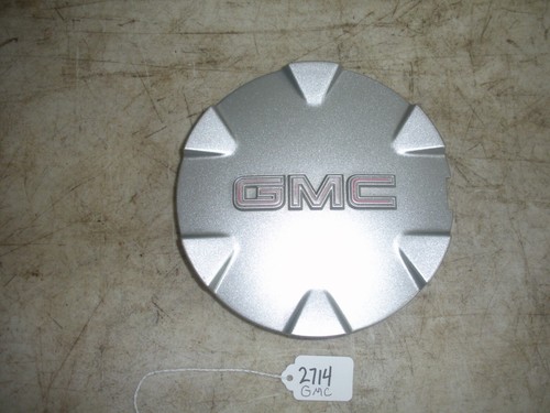 GMC terrain 9597570 CENTER CAP - Picture 9 of 9