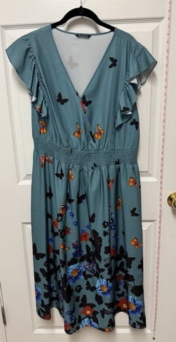 Bloomchic Plus Size Butterfly Midi Dress Size 1XL 14-16