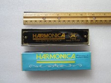 NICE ORIGINAL VINTAGE CHINESE GOLDEN BUTTERFLY HARMONICA