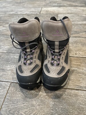 Vasque Women s Hiking Boots Gore-Tex Vibram Soles Size 8.5