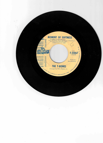 The T-Bones JAZZ45(Liberty F55867)Slippin' N' Chippin'/Moments Of Softness PROMO - Imagen 2 de 2