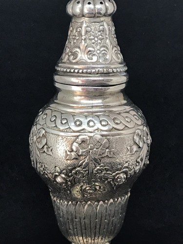 ANTIQUE GERMANY HANAU BUCHHOLZ & ZELT ROCOCO SUGAR CASTER MUFFINEER FIGURAL 800S - Picture 5 of 9
