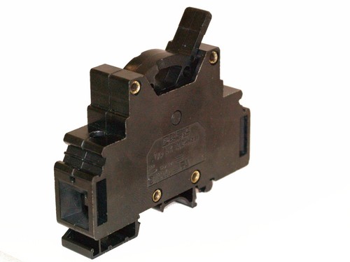 Phoenix contact uk 10,3-hesi DIN rail mount fused overload safety/disconnect - Picture 8 of 9