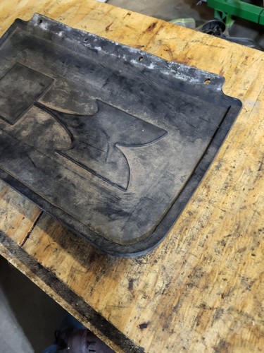 Vintage Kawasaki Snowmobile Rear Snow Flap - Picture 2 of 7