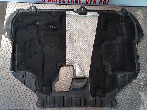 VOLVO C30 SE D DRIVE 1.6D 2010 TOP ENGINE COVER & ENGINE UNDER TRAY  - Picture 6 of 6