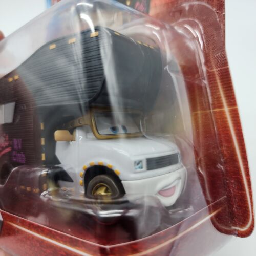 Disney Pixar Cars Deluxe #9 Deluxe Size Elvis RV New Sealed On Card Rare Shipped - Picture 5 of 13