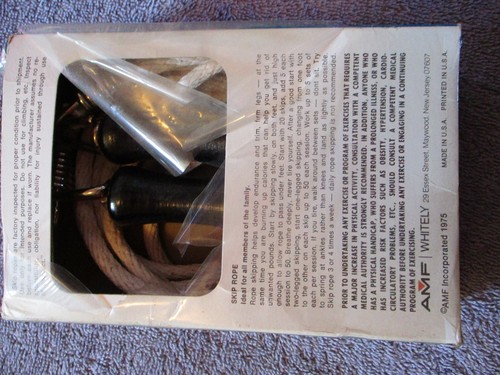 AMF Whitely Jump Rope - New in Box Model No. 1 R - 1975 Made in USA - Skip Rope - Picture 2 of 8