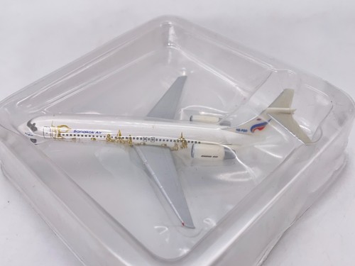 Herpa 510110 Bangkok Airways Boeing 717-200 Angkor - 1:500 Diecast Model NOB - Picture 8 of 13