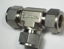 Swagelok SS-1610-3 SS Tube Fitting, Union Tee, 1 in. Tube OD. Brand New