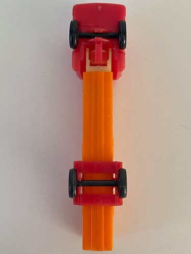 Vintage PEZ Truck C1, no feet, 3.9 Jugoslavia, rare orange & red - Picture 10 of 17