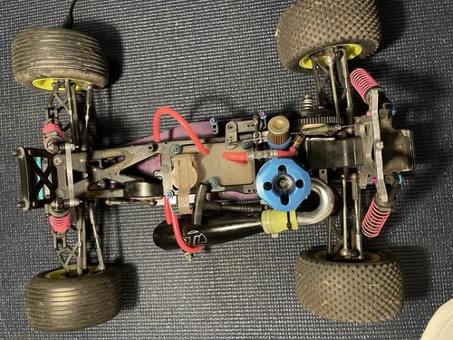 Team Losi GTX Nitro Buggy - Picture 5 of 9