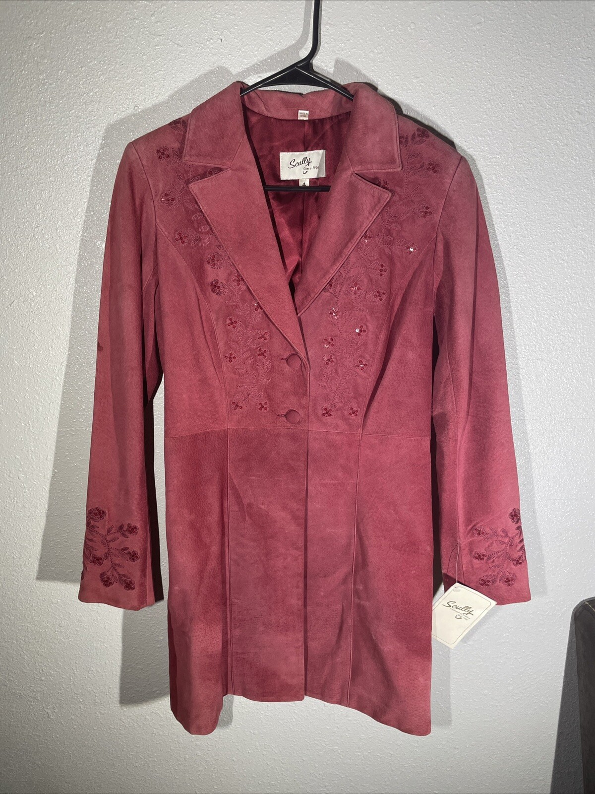 Picture 1 of 4