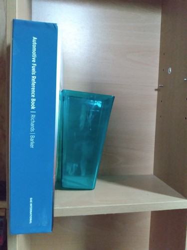 Automotive Fuels Reference Book, Fourth Edition by Paul Richards - Imagen 4 de 4