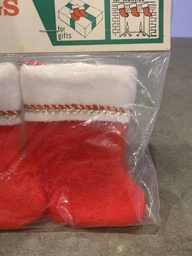 Vintage Christmas Red Stockings Mini Unopened NOS - Picture 2 of 5