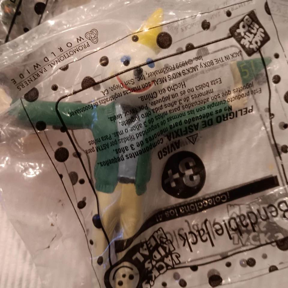 Complete Wild World Of Jack In The Box Kids Meal Toys All 6 & 2  1999 Jock Jack  - Image 3 of 4