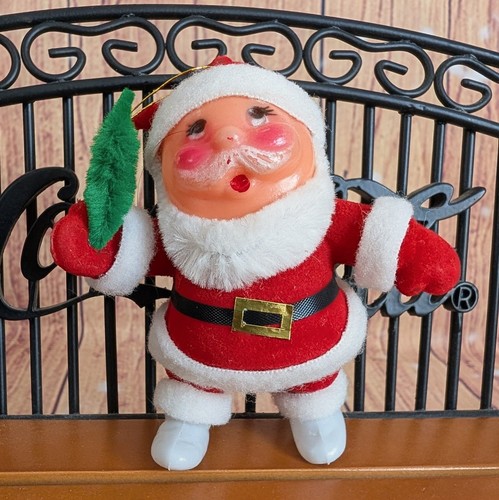 Vintage beflockt 4" Weihnachtsmann Filz hält einen Weihnachtsbaum Retro Kunststoff - Bild 3 von 6