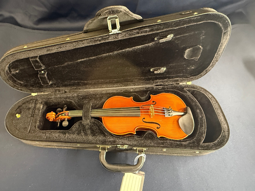 Eastman VL80 1/8 Size Violin with Case (No Bow), 2004