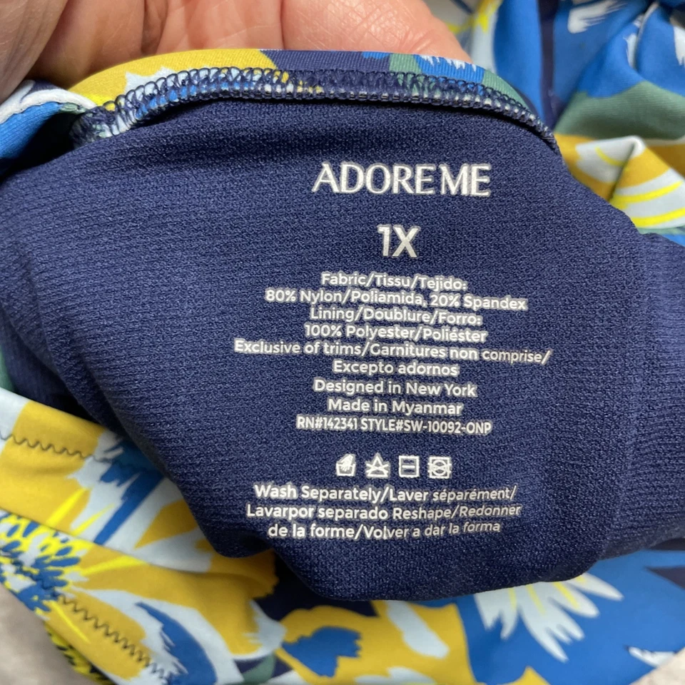 Traje de baño Adore Me Monroe de una pieza para mujer 1X azul amarillo floral hundido cuello en V Foto 4 de 4