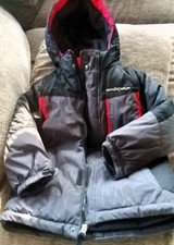 ZERO XPOSUR Boy's Lined Winter Ski Jacket Size M 5/6 - Gray/Black/Red WARM
