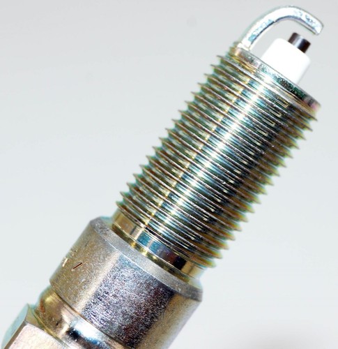NGK 5306 LZTR4A-11 V-Power Spark Plug - Picture 5 of 9