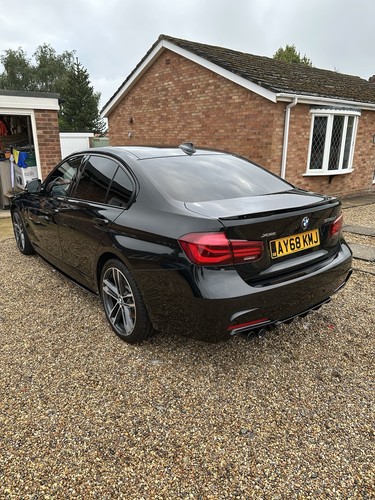 BMW 335D XDRIVE SHADOW EDITION 2018 (68) DIGI DASH, HUD, INDIVIDUAL LEATHER - Picture 4 of 24
