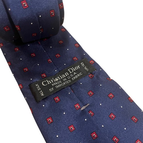 Corbata Christian Dior Azul Marino Patrón Geométrico Seda Diseñador Formal Usada en Excelente Condición - Imagen 3 de 4