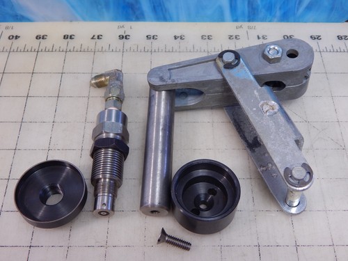 Lee Precision Single Stage Challenger Breech Lock Reloading Hand Press. HINGE
