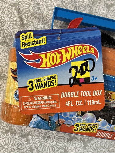 NEW Hot Wheels BUBBLE TOOL BOX With 3 Tool Shaped Wands - Spill Resistant - Picture 5 of 6