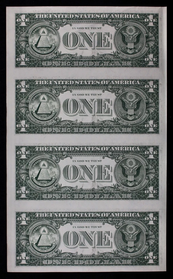 UNCUT SHEET of 4, $1 1981 CU Federal Reserve Notes D99981736H-D99996736H ppE4-H4 - Image 2 of 2