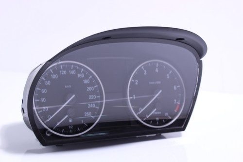 Tacho/kombiinstrument (125964 Km) 9242342 BMW E90 / E91/ 320i 170PS Original