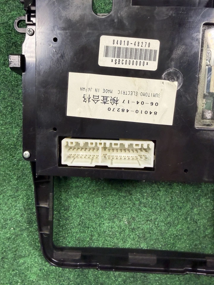 Panel de interruptor de control de clima de calefacción de aire acondicionado Toyota Highlander 01-07 84010-48180 OEM Foto 3 de 4