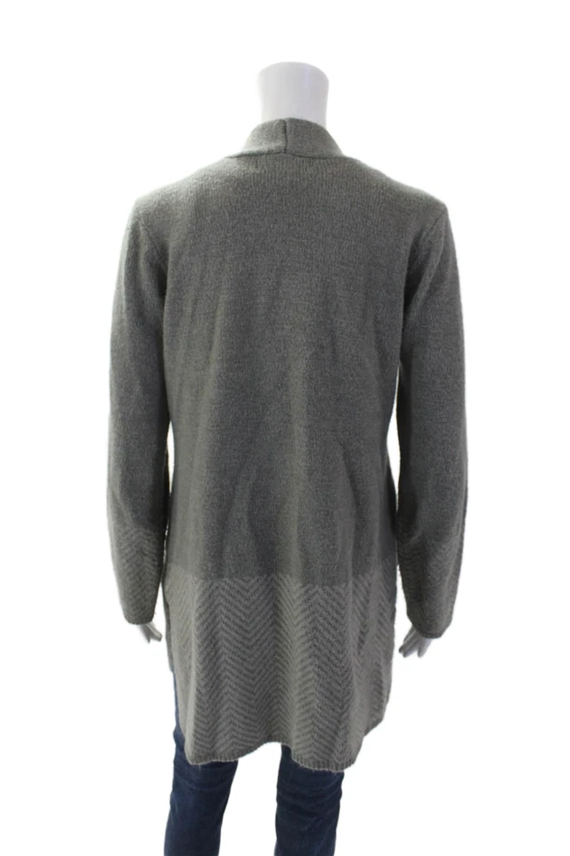 Cárdigan suéter gris tejido frente abierto manga larga Karen Scott para mujer talla grande Foto 3 de 4