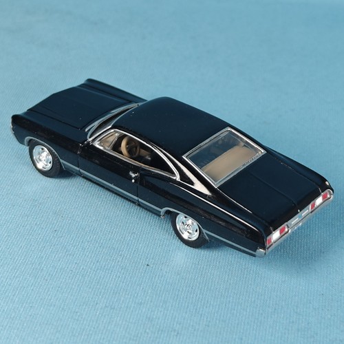 GreenLight SuperNatural 1967 Chevrolet Impala Black - Imagen 2 de 5