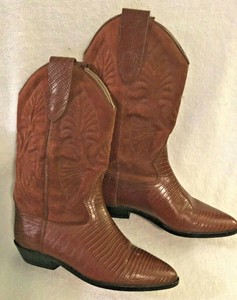 traditional cowboy boots