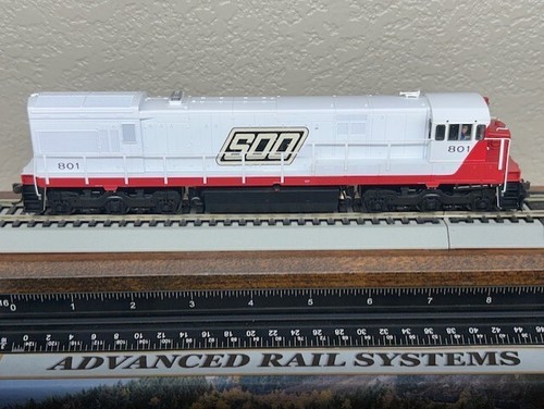SOO LINE U30C SPEED LETTERS LOW HOOD DC/DCC Ready " MASTER SILVER " HO Scale NEW - Picture 15 of 22