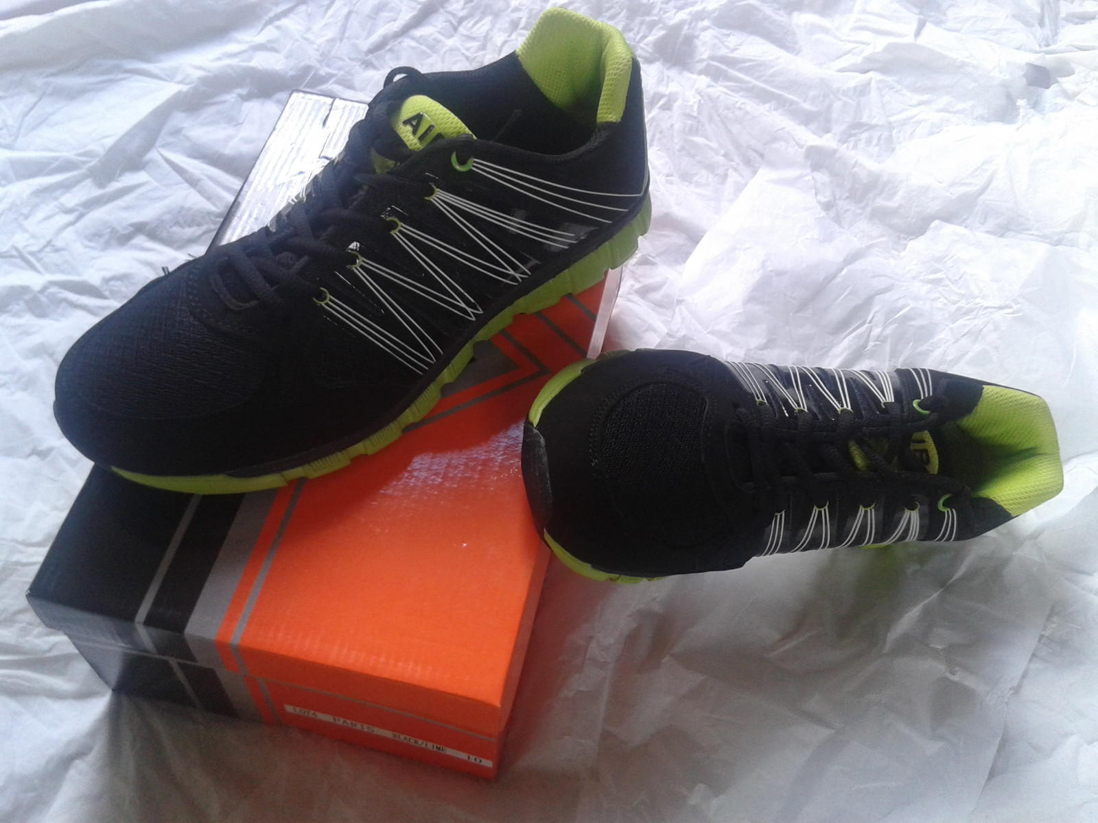 AIR Vert TECH PARIS LOT4 Homme Baskets Noir/Citron Vert AIR Chaussures De Course Taille UK 10 2f56e4 AIR Vert TECH PARIS LOT4 Homme Baskets Noir/Citron Vert AIR Chaussures De Course Taille UK 10 2f56e4
