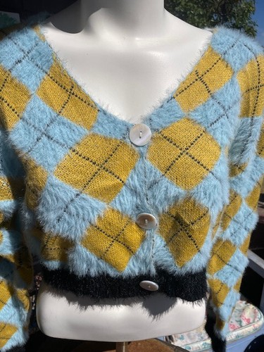 SO Juniors Sweater Cropped Brown Argyle Long Sleeve Button Up Fuzzy Sz L - Picture 2 of 10