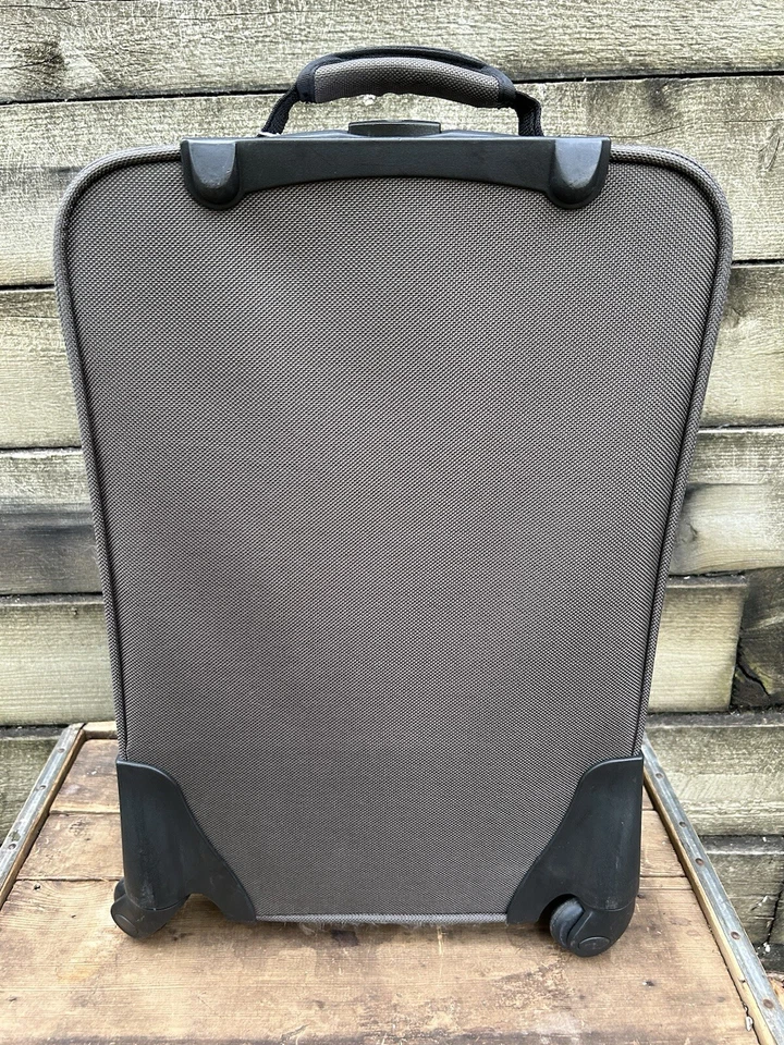 Juego de maleta vertical vintage Timberland Colebrook oliva Foto 2 de 4