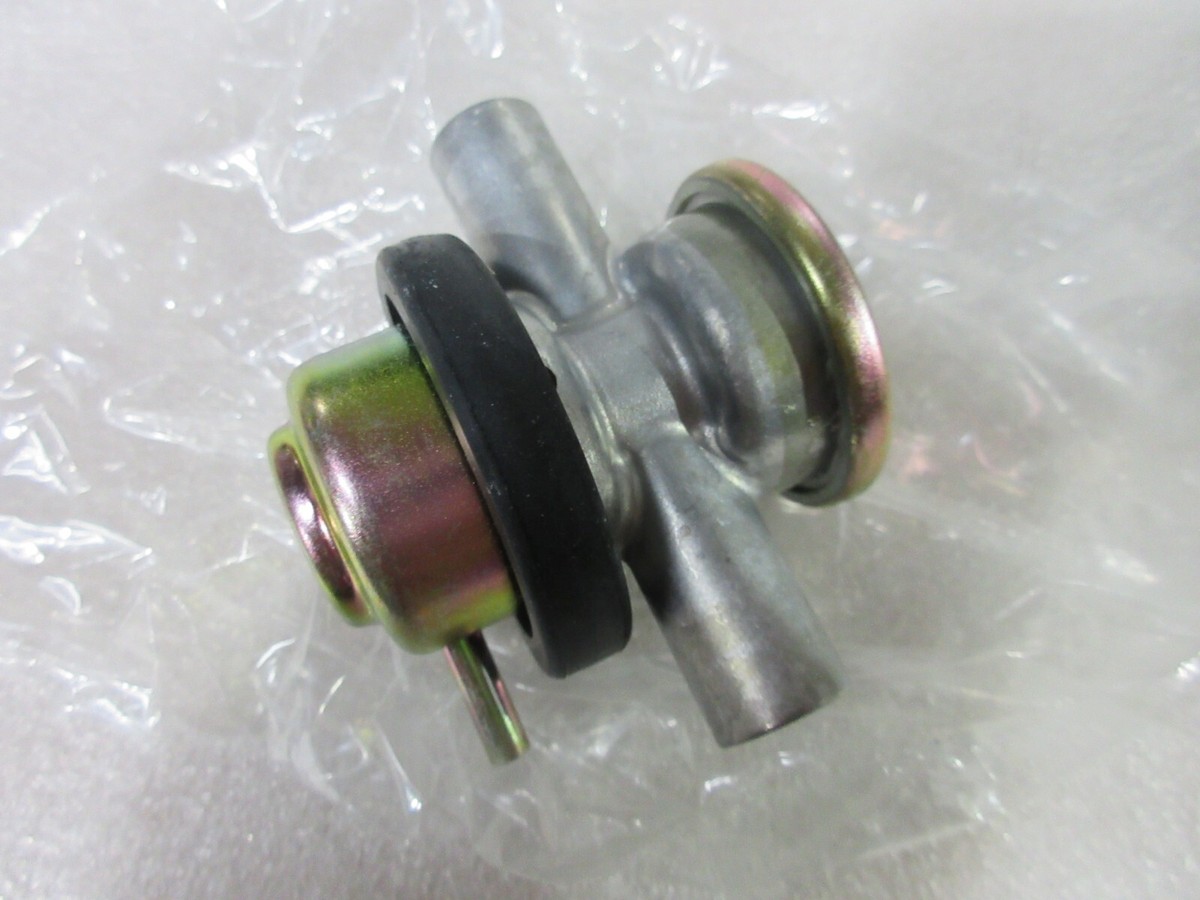 KAWASAKI ZX900R Ninja NOS Valve, Air Switch ZX6R ZX600J ZX9 16126