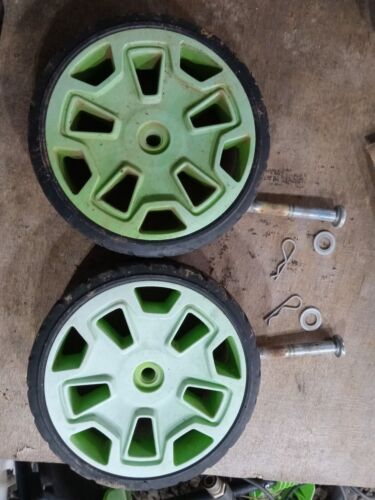 Greenworks 1800 PSI Pressure Washer - GPW1803 WHEELS & AXLES - Picture 1 of 4