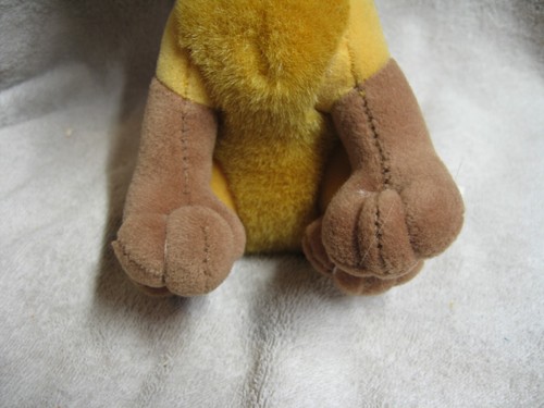 Vintage Disney Store Oliver& Company Tito 11" Plush - Picture 4 of 10