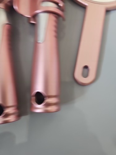 Rose Haarpflege 5-teiliges Haarbürsten-Set und Spiegel im Halter (NEU) - Bild 9 von 11