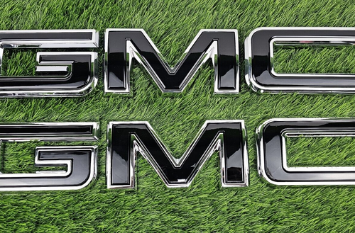 2019-2024 GMC Sierra 1500 2500HD 3500HD Front & Rear Emblem Chrome Black 2pcs - Picture 3 of 6