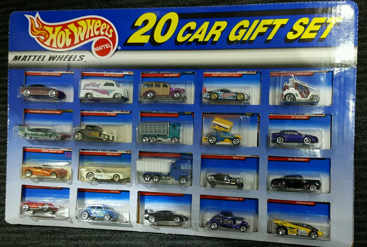 1999 Sams club exclusive hot wheels 20 car gift set RARE VHTF new first editions 1999 Sams club exclusive hot wheels 20 car gift set RARE VHTF new first editions
