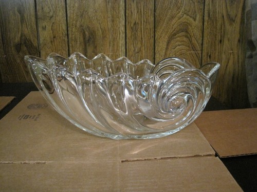 MIKASA HEAVY CLEAR CRYSTAL CLEARWATER NAUTILUS SHELL GLASS BOWL-GERMANY--RETIRED - Picture 1 of 12