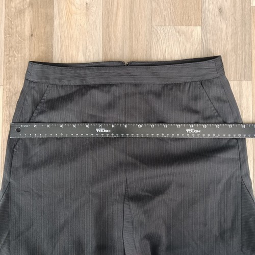 BCBGMAXAZRIA Women's Size 6 Pinstripe Skirt Flared Hem Career Wear Black - Picture 8 of 10