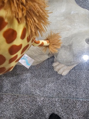 8 inch Squishmallow, Gary the Giraffe - Picture 4 of 4