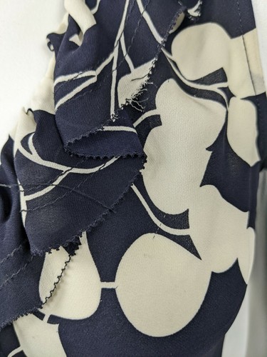 BLUSA SIN MANGAS TORY BURCH 100% SEDA AZUL MARINO Y MARFIL TALLA 4 - Imagen 5 de 7